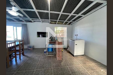 Casa à venda com 140m², 1 quarto e 1 vagaEdícula