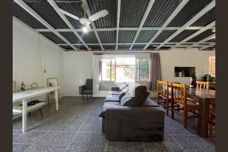 Casa à venda com 140m², 1 quarto e 1 vagaEdícula