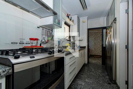 Apartamento à venda com 210m², 4 quartos e 4 vagas