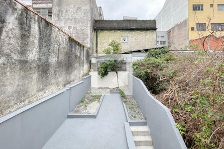 Casa à venda com 130m², 2 quartos e 2 vagas Casa à venda com 130m², 2 quartos e 2 vagasVista da Sacada - Quarto 2