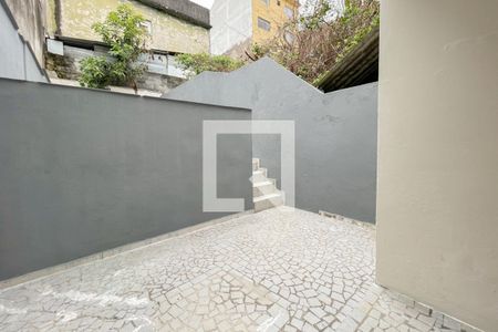 Casa à venda com 130m², 2 quartos e 2 vagas Casa à venda com 130m², 2 quartos e 2 vagasÁrea de Serviço