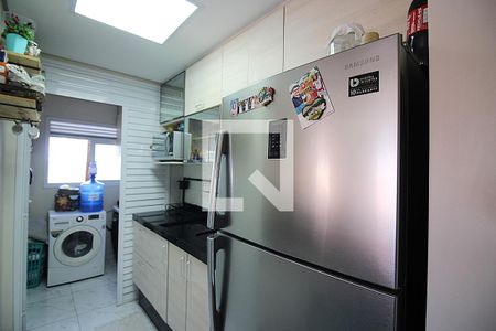 Apartamento à venda com 75m², 2 quartos e 1 vagaCozinha e Área de Serviço