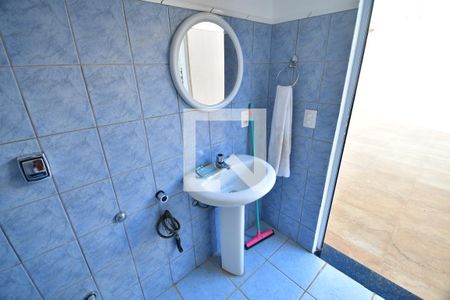 Casa à venda com 400m², 4 quartos e 4 vagasBanheiro de serviço