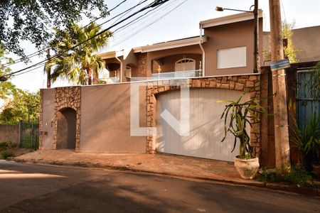 Casa à venda com 400m², 4 quartos e 4 vagasFachada