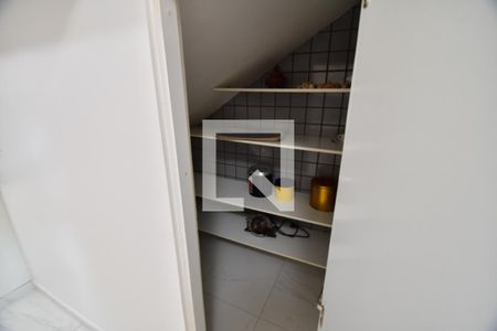 Casa à venda com 400m², 4 quartos e 4 vagasCozinha - Despensa