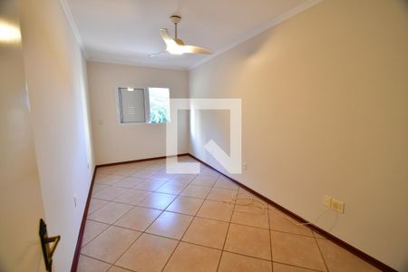 Casa à venda com 400m², 4 quartos e 4 vagasQuarto 1 - Suíte/Escritório