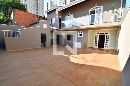 Casa à venda com 400m², 4 quartos e 4 vagasQuintal