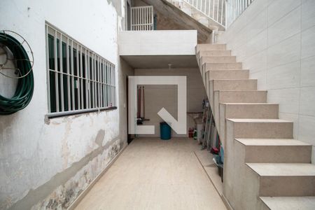Casa à venda com 250m², 4 quartos e 2 vagas Casa à venda com 250m², 4 quartos e 2 vagasÁrea de Serviço