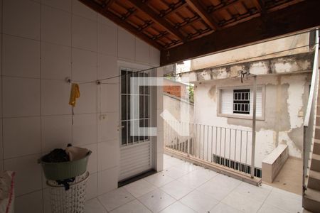 Casa à venda com 250m², 4 quartos e 2 vagas Casa à venda com 250m², 4 quartos e 2 vagasÁrea de Serviço e Quarto 4