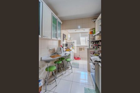 Apartamento à venda com 199m², 3 quartos e 2 vagasCozinha e Área de Serviço