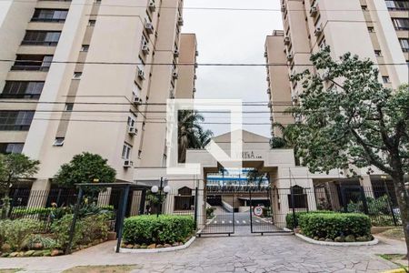 Apartamento à venda com 199m², 3 quartos e 2 vagasFachada