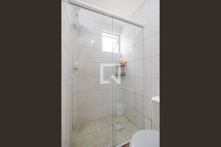 Apartamento à venda com 43m², 2 quartos e 1 vaga Apartamento à venda com 43m², 2 quartos e 1 vagaBanheiro