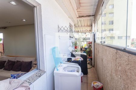 Apartamento à venda com 220m², 3 quartos e 2 vagas Apartamento à venda com 220m², 3 quartos e 2 vagasÁrea de Serviço na Cobertura Gourmet