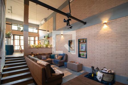 Casa à venda com 230m², 3 quartos e 2 vagas Casa à venda com 230m², 3 quartos e 2 vagasSala 2