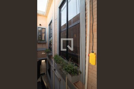 Casa à venda com 230m², 3 quartos e 2 vagas Casa à venda com 230m², 3 quartos e 2 vagasÁrea Externa