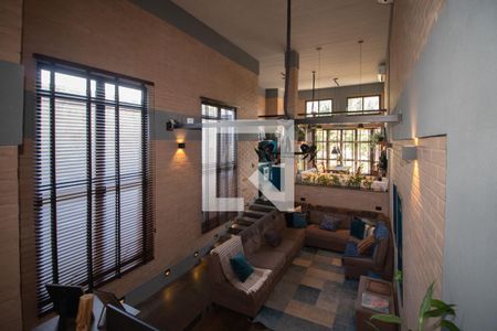 Casa à venda com 230m², 3 quartos e 2 vagas Casa à venda com 230m², 3 quartos e 2 vagasSala 2