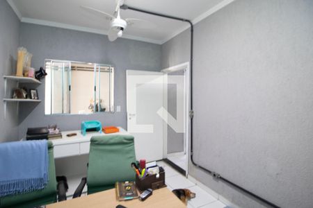 Casa à venda com 230m², 3 quartos e 2 vagas Casa à venda com 230m², 3 quartos e 2 vagasSala 5