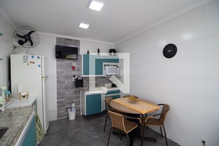 Casa à venda com 230m², 3 quartos e 2 vagas Casa à venda com 230m², 3 quartos e 2 vagasCozinha 2