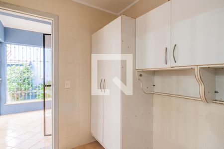 Casa à venda com 400m², 5 quartos e 4 vagas Casa à venda com 400m², 5 quartos e 4 vagasÁrea de Serviço