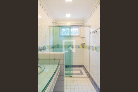 Casa à venda com 400m², 5 quartos e 4 vagas Casa à venda com 400m², 5 quartos e 4 vagasBanheiro Social