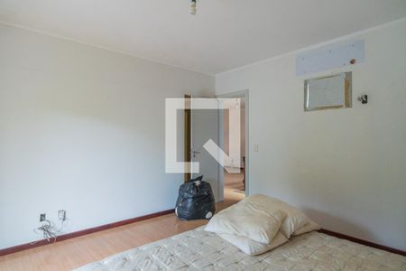 Casa à venda com 400m², 5 quartos e 4 vagas Casa à venda com 400m², 5 quartos e 4 vagasQuarto 5 - Suíte