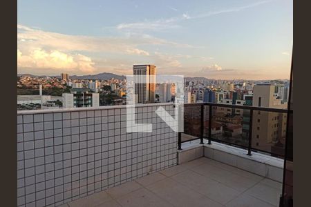 Apartamento à venda com 500m², 5 quartos e 5 vagas Apartamento à venda com 500m², 5 quartos e 5 vagasÁrea Externa