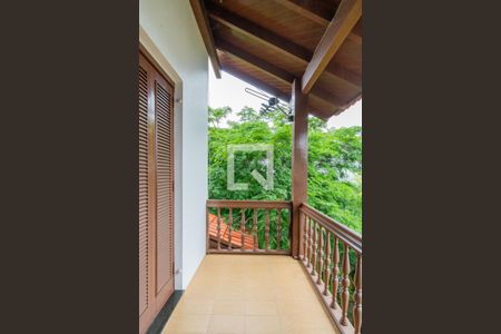 Casa à venda com 362m², 4 quartos e 2 vagas Casa à venda com 362m², 4 quartos e 2 vagasVaranda do Quarto 4