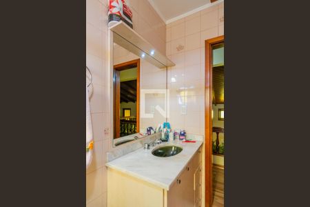 Casa à venda com 362m², 4 quartos e 2 vagas Casa à venda com 362m², 4 quartos e 2 vagasBanheiro Social 1