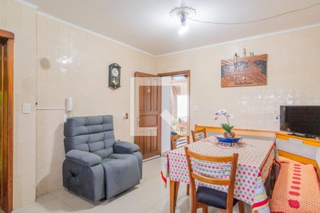 Casa à venda com 362m², 4 quartos e 2 vagas Casa à venda com 362m², 4 quartos e 2 vagasCozinha