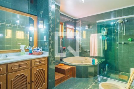 Casa à venda com 362m², 4 quartos e 2 vagas Casa à venda com 362m², 4 quartos e 2 vagasBanheiro da Suíte