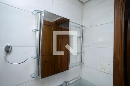 Apartamento à venda com 241m², 4 quartos e 3 vagasBanheiro do Quarto 3