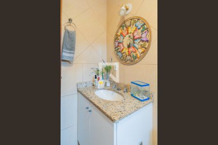 Casa à venda com 156m², 3 quartos e 2 vagasBanheiro Social 1