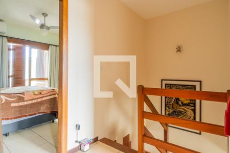 Casa à venda com 156m², 3 quartos e 2 vagasCorredor