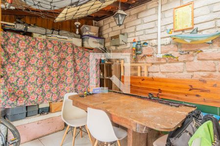 Casa à venda com 156m², 3 quartos e 2 vagasChurrasqueira