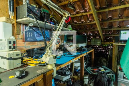 Casa à venda com 156m², 3 quartos e 2 vagasSótão