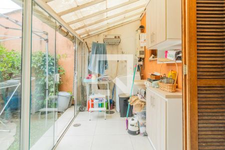 Casa à venda com 156m², 3 quartos e 2 vagasQuintal