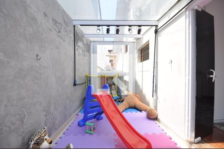 Casa à venda com 240m², 4 quartos e 3 vagasVaranda do Quarto 4