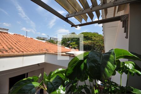 Casa à venda com 240m², 4 quartos e 3 vagasVista do Quarto 3