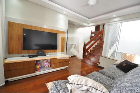 Casa à venda com 240m², 4 quartos e 3 vagasSala de TV