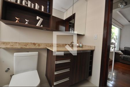 Casa à venda com 240m², 4 quartos e 3 vagasBanheiro Social