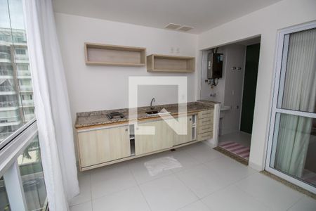 Apartamento à venda com 67m², 2 quartos e 1 vaga Apartamento à venda com 67m², 2 quartos e 1 vagaVaranda