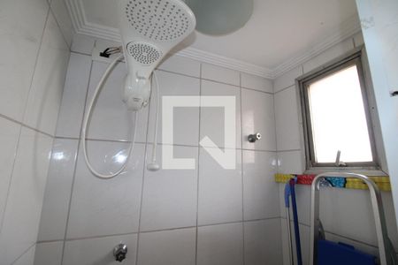 Apartamento à venda com 75m², 3 quartos e 1 vagaÁrea de Serviço - Banheiro