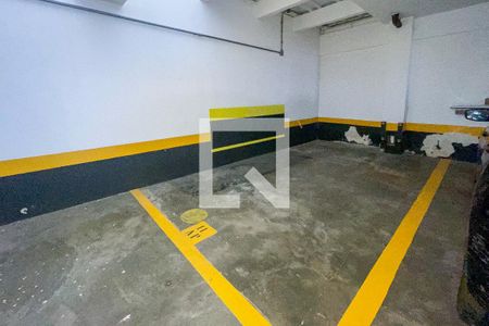Apartamento à venda com 72m², 2 quartos e 1 vaga Apartamento à venda com 72m², 2 quartos e 1 vagaGaragem
