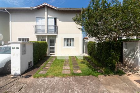 Casa para alugar com 113m², 2 quartos e 2 vagas Casa para alugar com 113m², 2 quartos e 2 vagasFachada