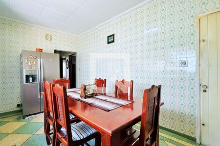 Casa à venda com 150m², 4 quartos e 3 vagas Casa à venda com 150m², 4 quartos e 3 vagasCozinha