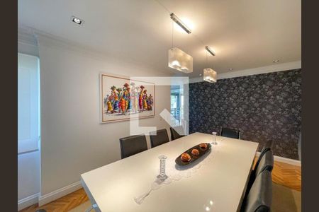 Apartamento à venda com 326m², 3 quartos e 4 vagas