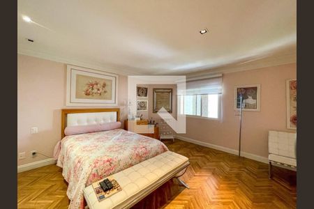 Apartamento à venda com 326m², 3 quartos e 4 vagas