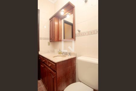 Casa à venda com 420m², 5 quartos e 2 vagasBanheiro Quartos 2 e 3 Suíte Americana