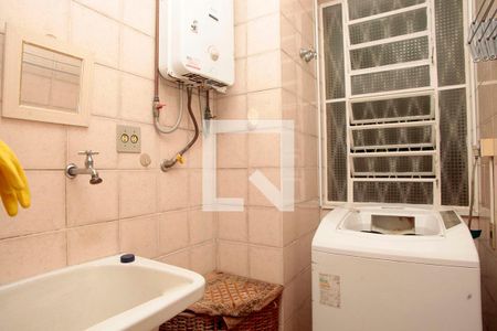 Casa à venda com 420m², 5 quartos e 2 vagasÁrea de Serviço + Despensa