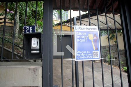 Casa à venda com 420m², 5 quartos e 2 vagasPlaquinha